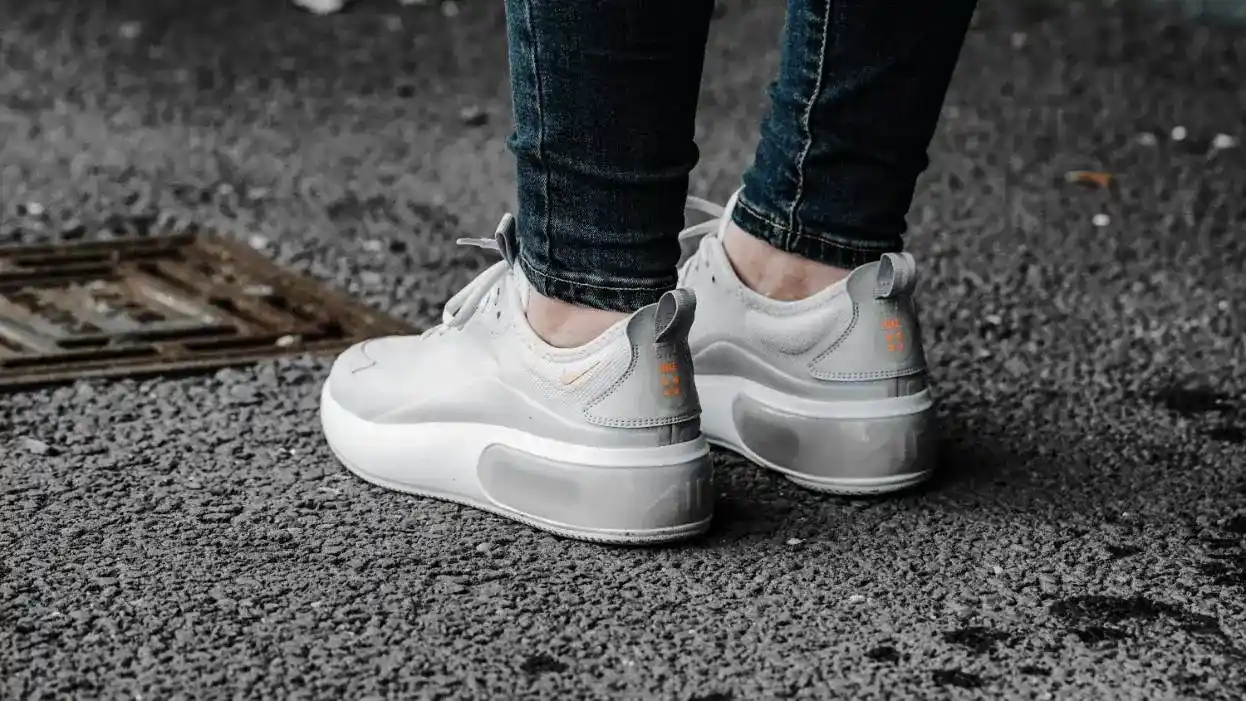 High-Fashion Meets Comfort: Celeb-Inspired Sneaker Fits
